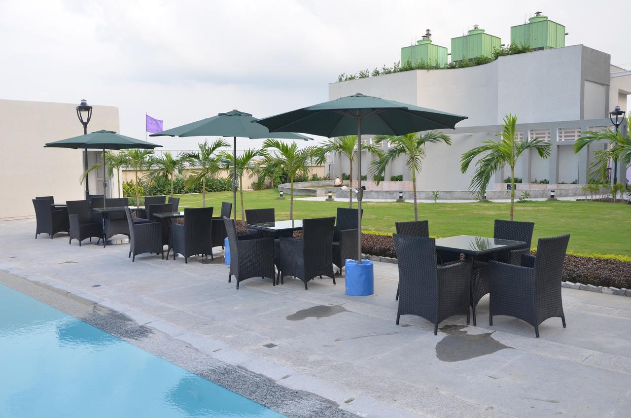Maha Bodhi Hotel.Resort.Convention Centre Esterno foto