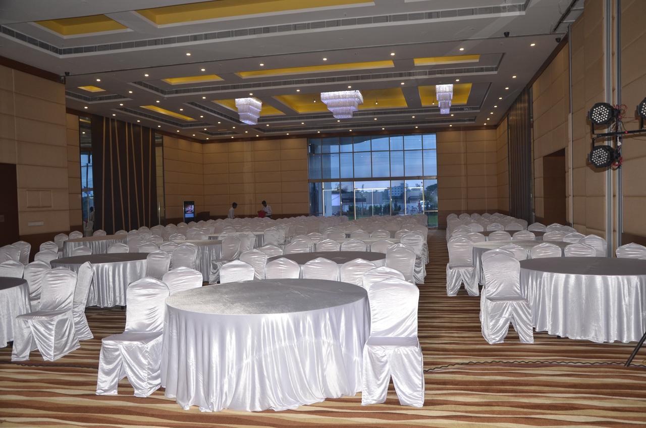 Maha Bodhi Hotel.Resort.Convention Centre Esterno foto