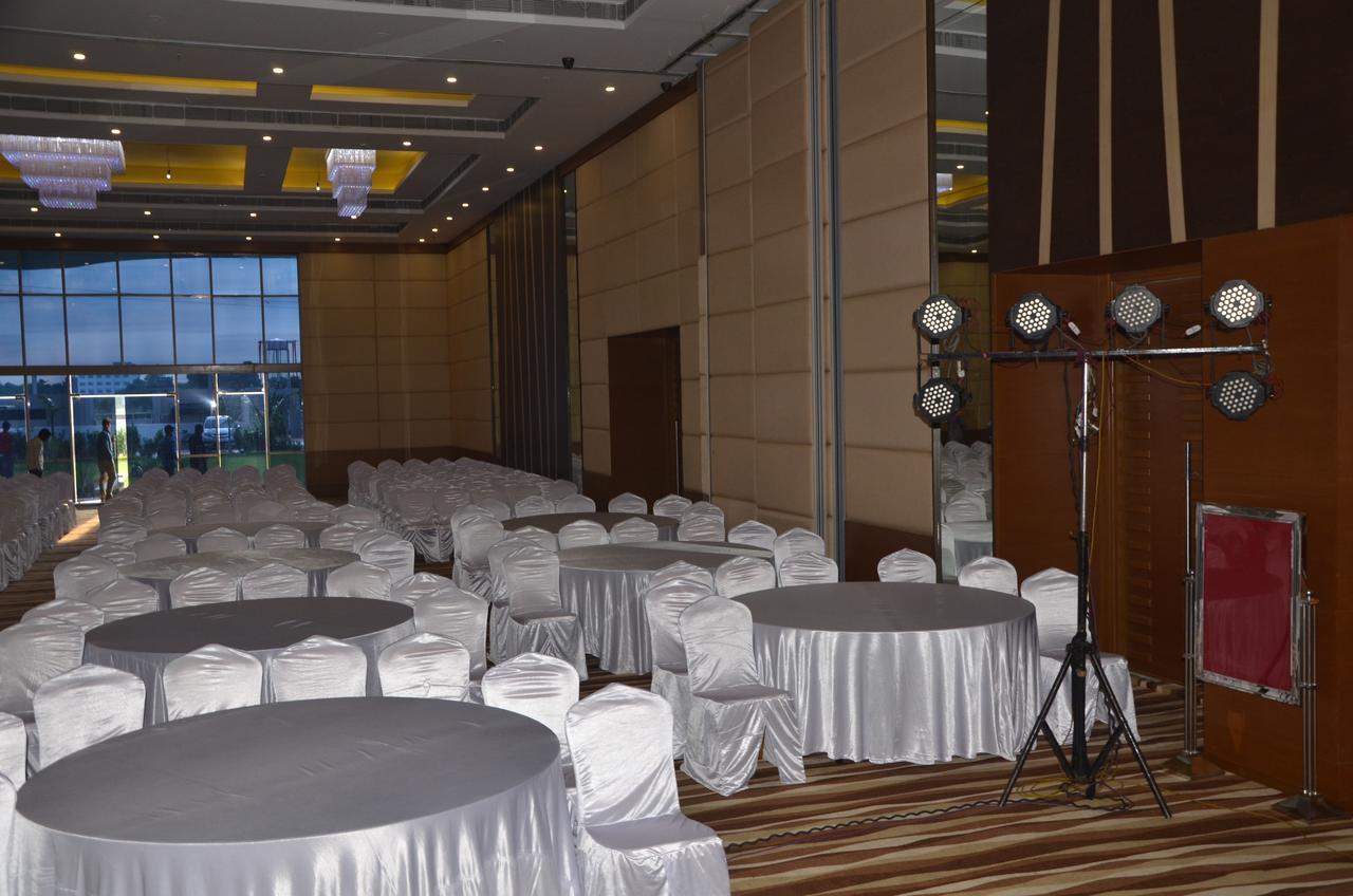 Maha Bodhi Hotel.Resort.Convention Centre Esterno foto